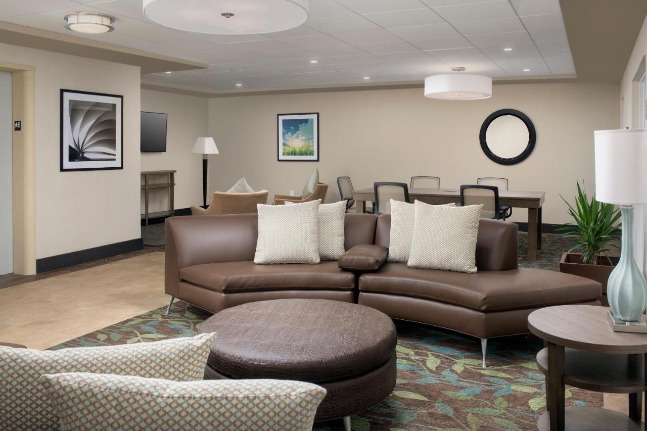 Candlewood Suites Alexandria West By Ihg Bagian luar foto